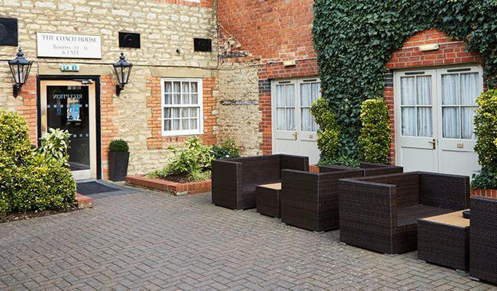 Cock Hotel By Greene King Inns Stony Stratford Exterior foto